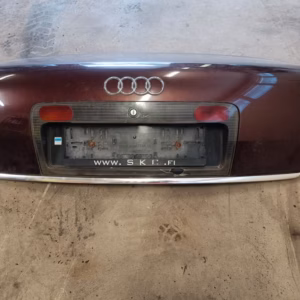 6065a7ec-cc9d-4774-9848-e18388a90e51 Audi A6 Takaluukku