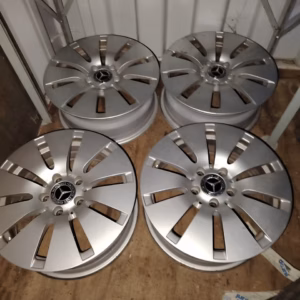 e76404c9-bd4b-4e51-80f8-77ec1bad7ccf Mercedes-Benz Alumiinivanteet 16" 5x112