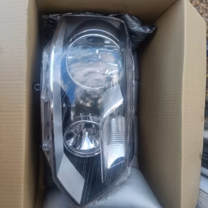 Volkswagen Transporter T5 Vasen etuvalo