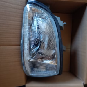 2b92f118-59f9-4fa0-aeb3-c46acf14446a Renault Clio  Vasen umpio