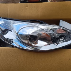 2c62e92b-ffaa-40b0-a7a7-2358a36fbb14 Peugeot 407 2004 oikea umpio