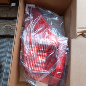 31f66a85-d10b-4584-b83a-d994a28ae4cd Peugeot 407 2004 oikea takavalo