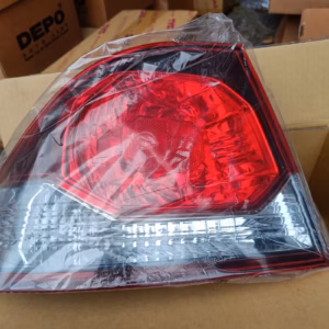 4788467a-516a-4e03-9cd6-54ccdbbd76de Honda Civic sedan 2008 oikea takavalo