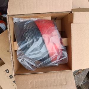 50b2d55d-13e1-4457-ab9f-968c8c6cbc86 Peugeot 406 1996-1999 oikea takavalo