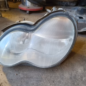 51f5dcc7-cdf3-48fb-b64d-5dd05d081c05 Mercedes-benz w203 Umpio