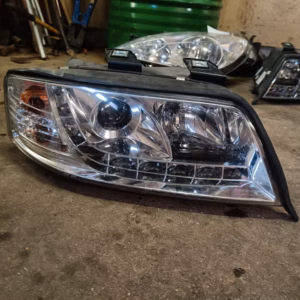 58dadf27-97c3-4f78-b7fe-c41fd55a4dad Audi A6 Umpiot