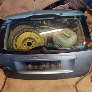 Volvo V50 Takaluukku
