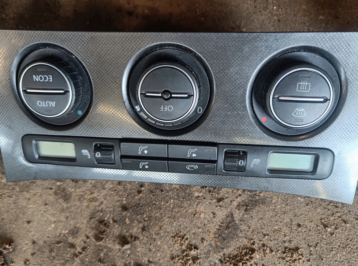 Volkswagen Passat B6 Ilmastoinnin säädin