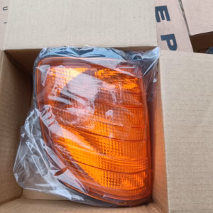 Mercedes Benz E w124/s124 oikea vilkku