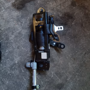 ea6a9a92-8409-4116-8ab1-e772c14b8f60 Volvo V50 Oikea turvavyö